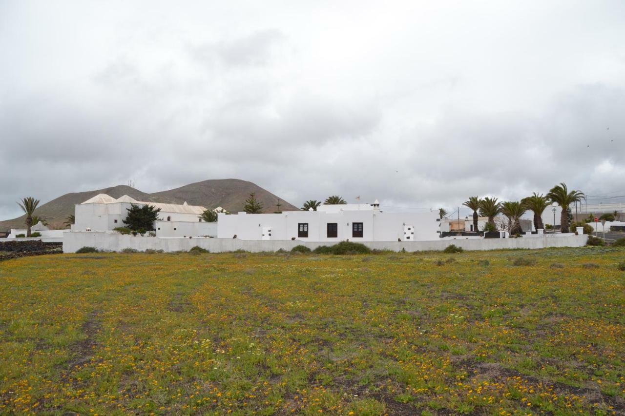 تيناجون Villa Eva المظهر الخارجي الصورة