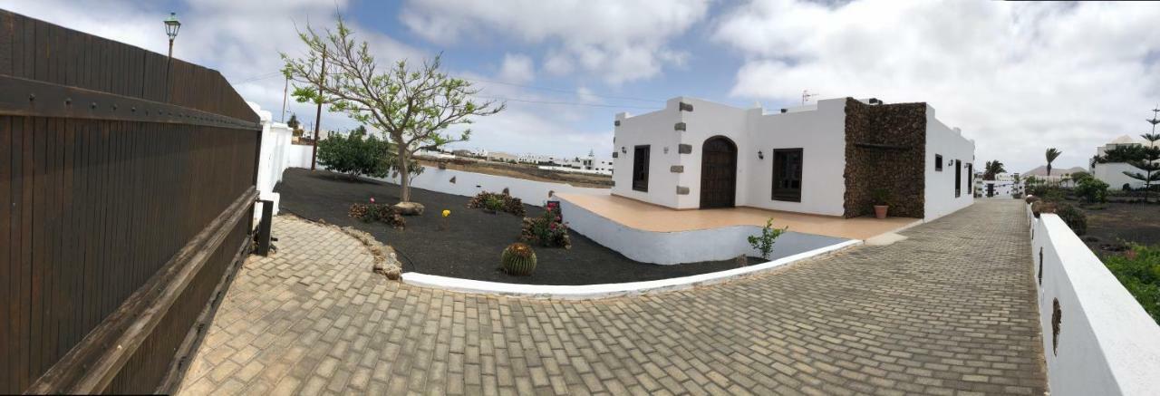 تيناجون Villa Eva المظهر الخارجي الصورة